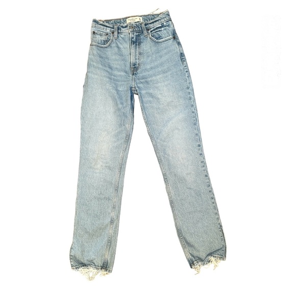 Abercrombie & Fitch Denim - Abercrombie & Fitch The 90s Straight Ultra High Rise Jeans Size 24 S Vent Hem